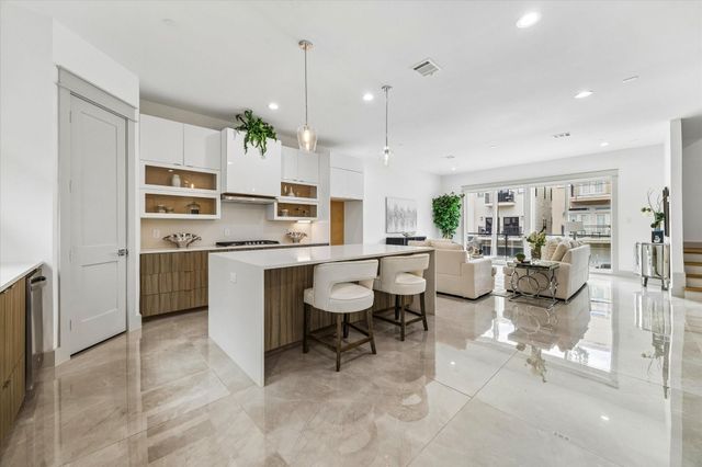 1605 Utah Street, Houston, TX 77007
