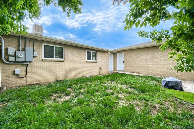 4811 Fenton Street, Denver, CO 80212