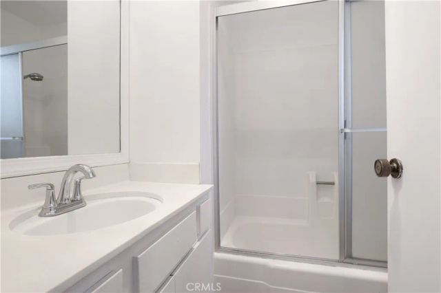 9620 Sepulveda 35, North Hills, CA 91343