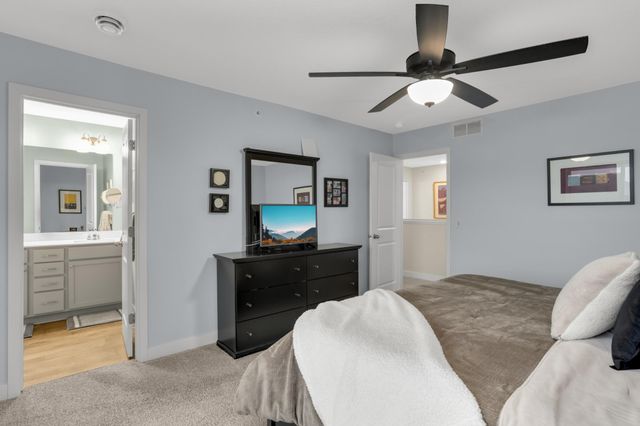 13832 Kaylemore Trail, Rosemount, MN 55068