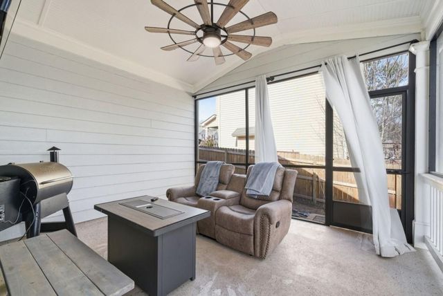 330 White Birch Lane, Jefferson, GA 30549