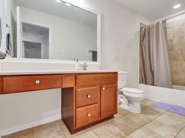 14106 Spring Birch Lane, Pearland, TX 77584