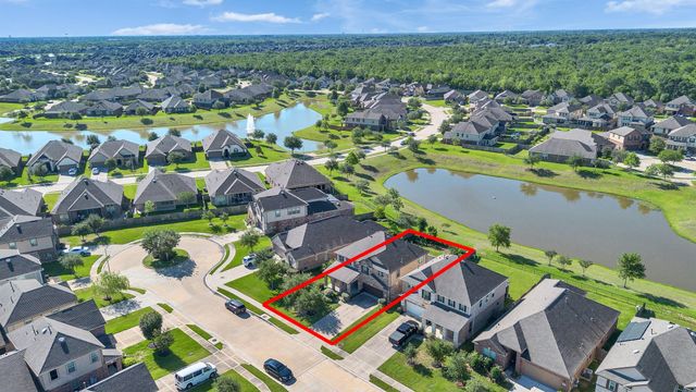 14106 Spring Birch Lane, Pearland, TX 77584