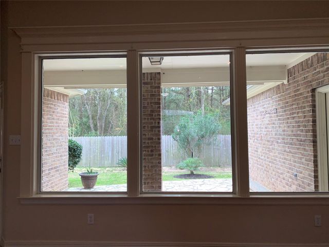 1990 Saint Edmunds Crossing, Dickinson, TX 77539