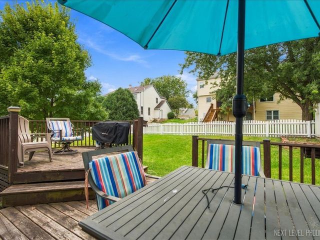 356 Wildwood Drive, North Aurora, IL 60542
