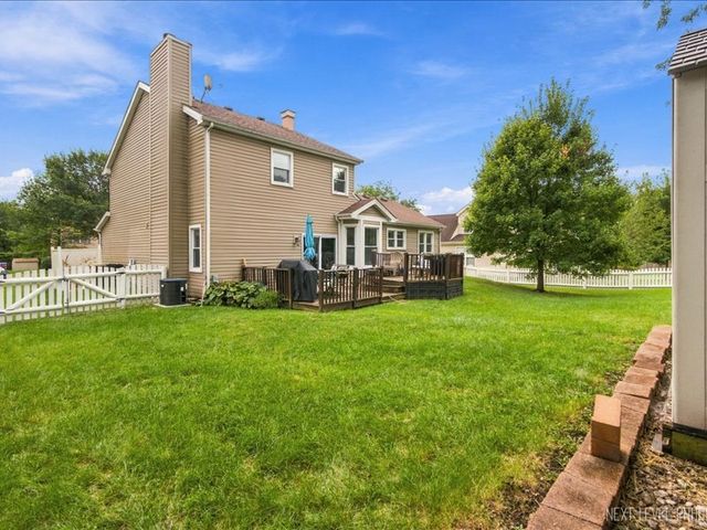 356 Wildwood Drive, North Aurora, IL 60542