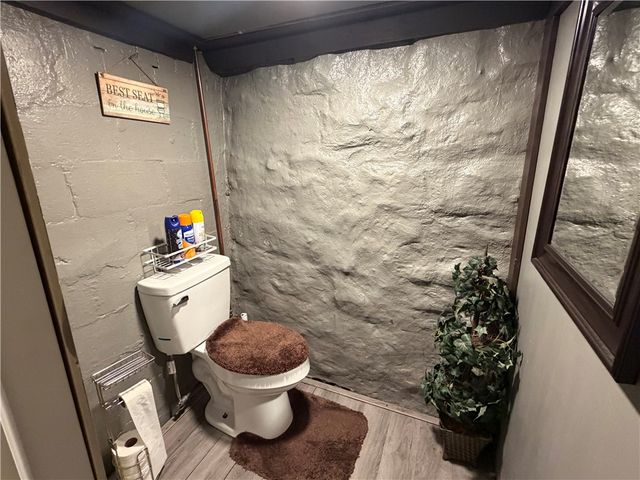 840 Beckford St, New Castle, PA 16101