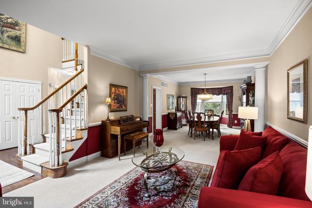 144 COUNTRY CLUB DR, Moorestown, NJ 08057