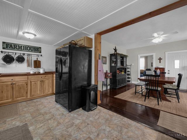 901 Oak Grove Road, Clark Twp, OH 45146