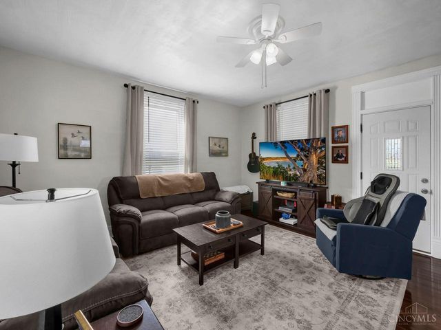 901 Oak Grove Road, Clark Twp, OH 45146