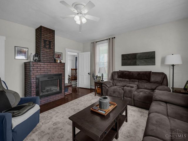 901 Oak Grove Road, Clark Twp, OH 45146