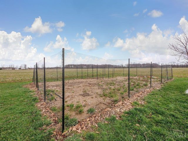 901 Oak Grove Road, Clark Twp, OH 45146