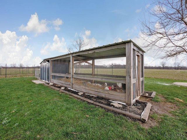 901 Oak Grove Road, Clark Twp, OH 45146