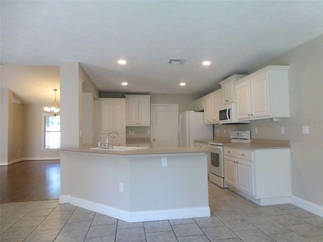 1311 SE 39TH COURT, Ocala, FL 34471