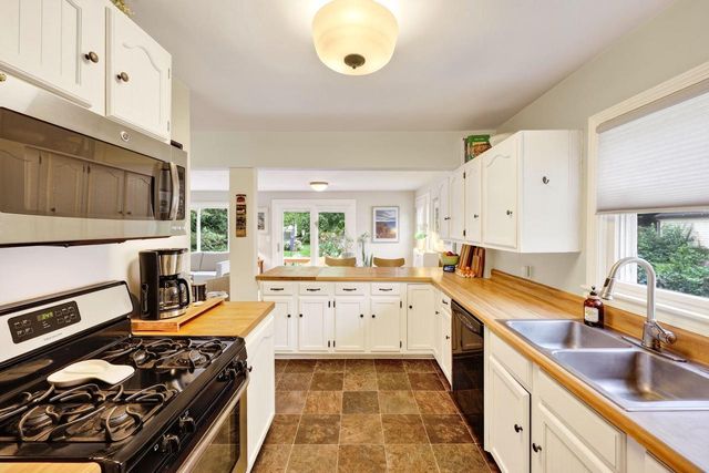 65 Merlham Drive, Madison, WI 53705