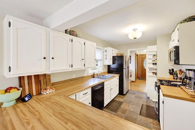 65 Merlham Drive, Madison, WI 53705