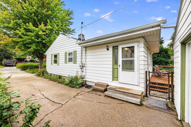 65 Merlham Drive, Madison, WI 53705