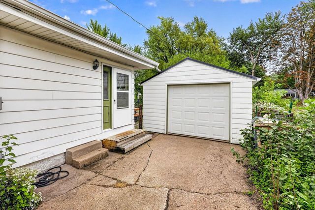 65 Merlham Drive, Madison, WI 53705