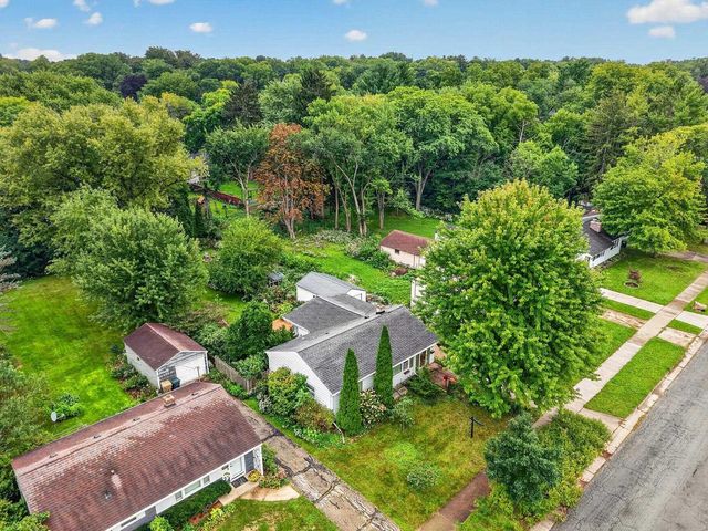 65 Merlham Drive, Madison, WI 53705