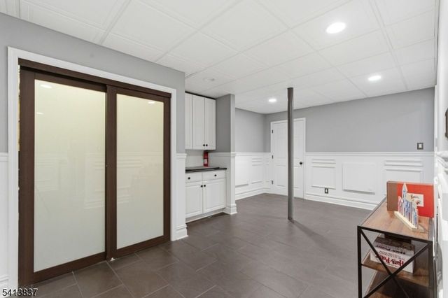 8 Spring Hunter Ct, Green Twp., NJ 07821