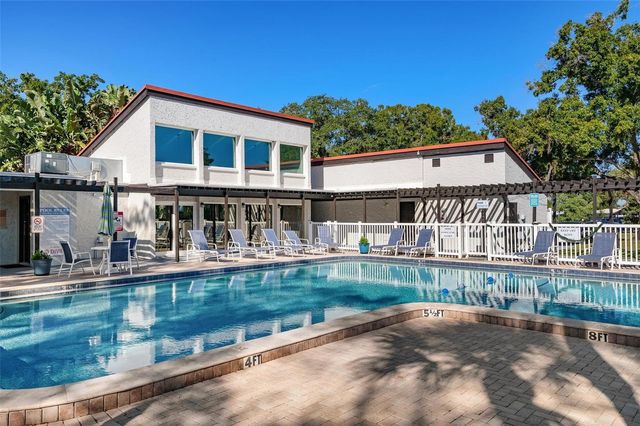 3223 BENEVA ROAD 101, Sarasota, FL 34232