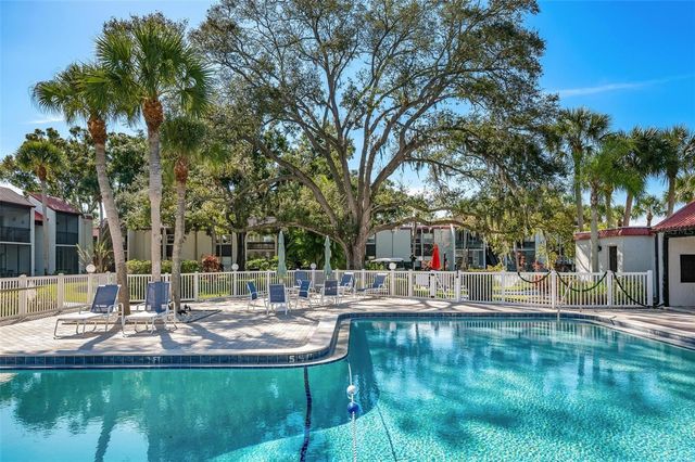 3223 BENEVA ROAD 101, Sarasota, FL 34232