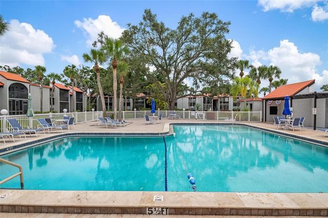 3223 BENEVA ROAD 101, Sarasota, FL 34232