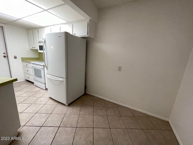 16810 N Boswell Boulevard, Sun City, AZ 85351