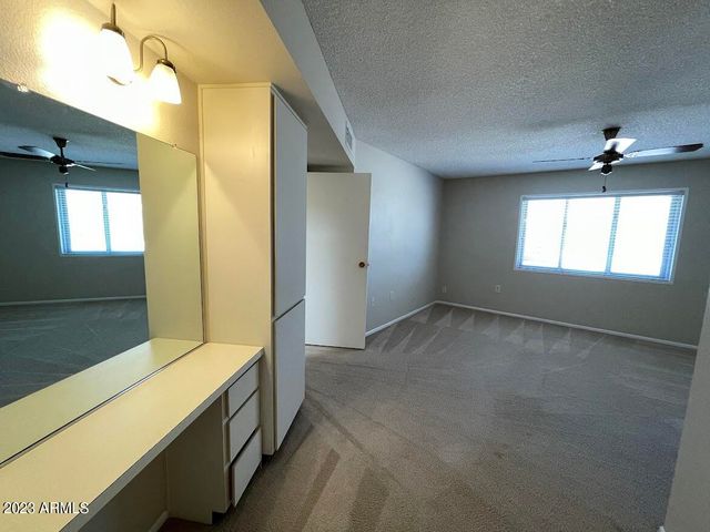 16810 N Boswell Boulevard, Sun City, AZ 85351