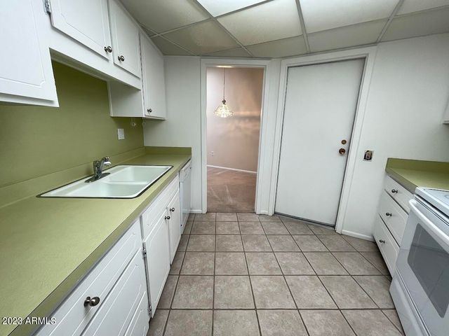 16810 N Boswell Boulevard, Sun City, AZ 85351