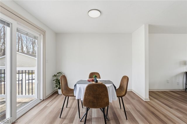 1065 Shadowlawn Drive, Ravenna, OH 44266