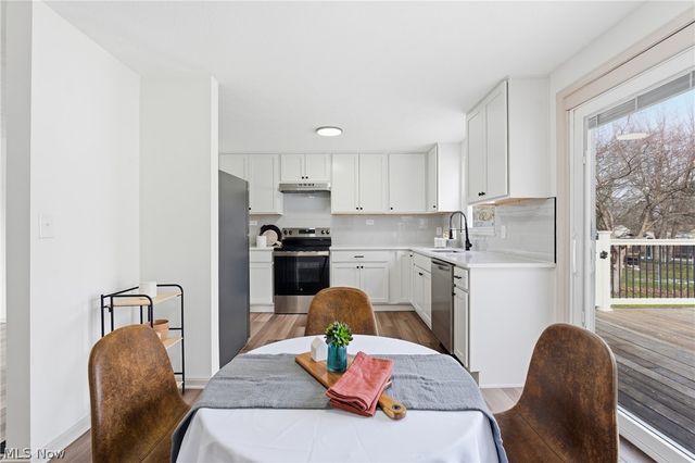 1065 Shadowlawn Drive, Ravenna, OH 44266