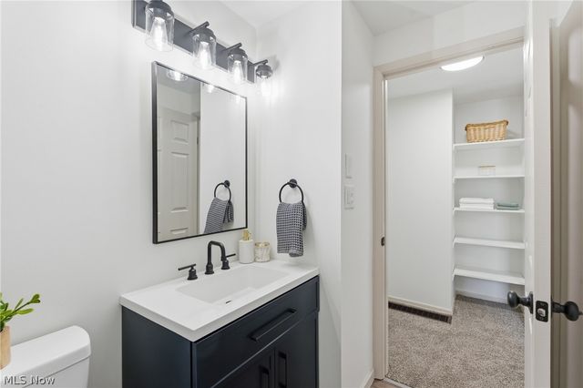 1065 Shadowlawn Drive, Ravenna, OH 44266