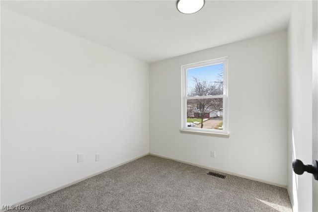 1065 Shadowlawn Drive, Ravenna, OH 44266