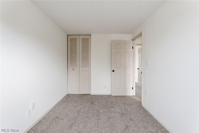 1065 Shadowlawn Drive, Ravenna, OH 44266