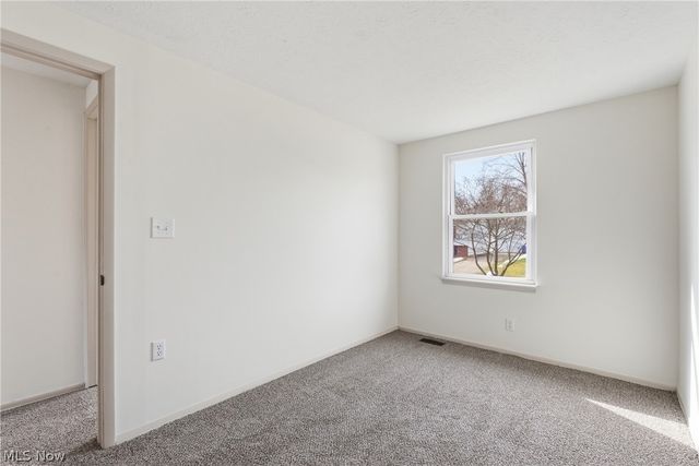 1065 Shadowlawn Drive, Ravenna, OH 44266