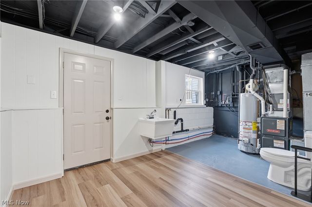 1065 Shadowlawn Drive, Ravenna, OH 44266