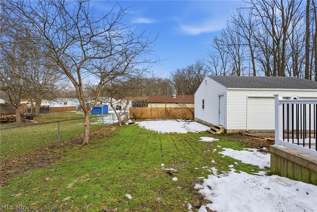 1065 Shadowlawn Drive, Ravenna, OH 44266