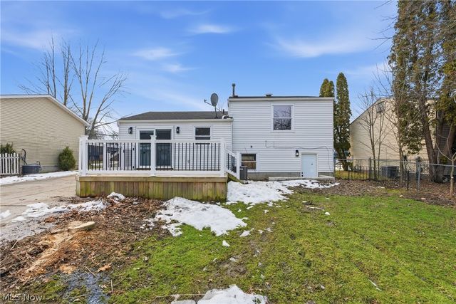 1065 Shadowlawn Drive, Ravenna, OH 44266