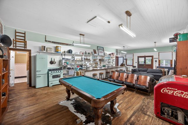 11710 Nashville Hwy, Baxter, TN 38544