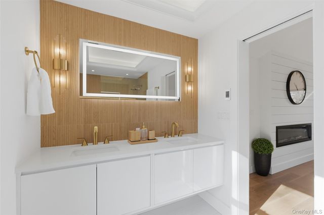 10 Tramposh Lane, Hampton Bays, NY 11946