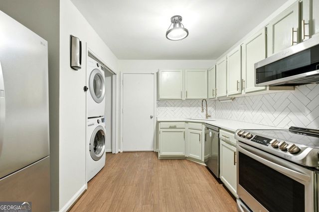 1730 Paddlewheel Drive NE, Marietta, GA 30062