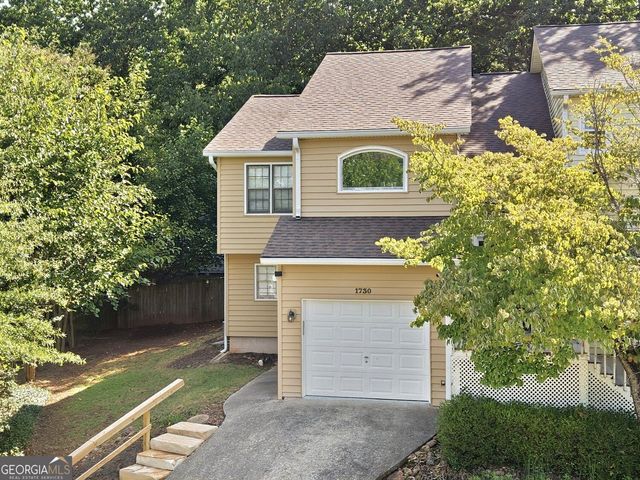 1730 Paddlewheel Drive NE, Marietta, GA 30062