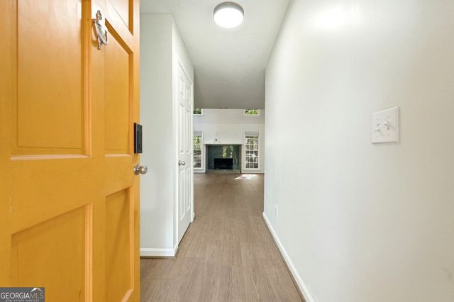 1730 Paddlewheel Drive NE, Marietta, GA 30062