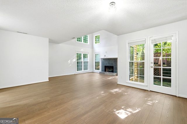 1730 Paddlewheel Drive NE, Marietta, GA 30062