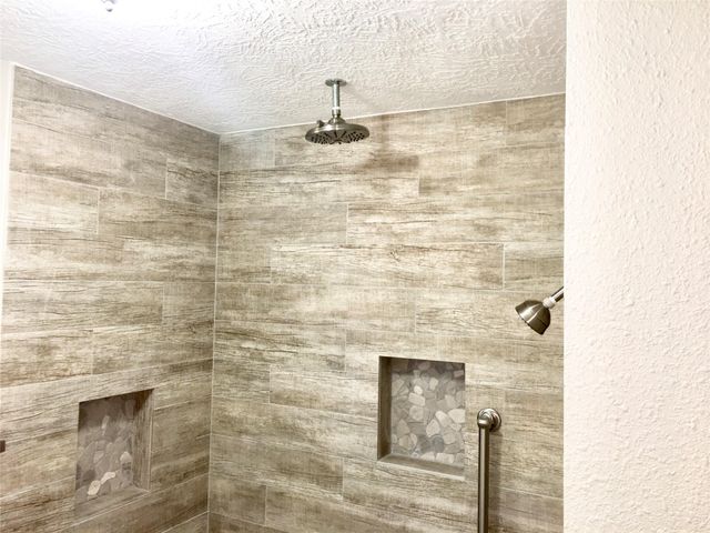 14626 W Wind Hollow Cir Circle, Houston, TX 77040