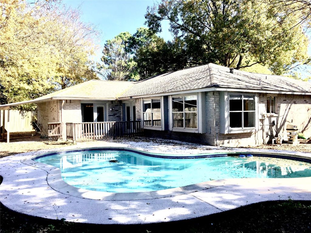 14626 W Wind Hollow Cir Circle, Houston, TX 77040