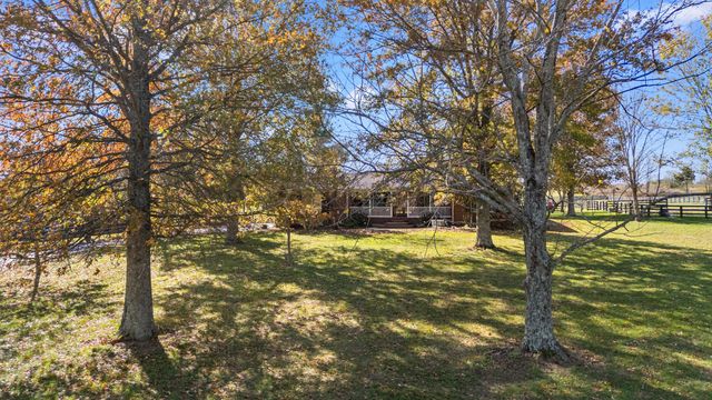 1360 Hoover Pike, Nicholasville, KY 40356
