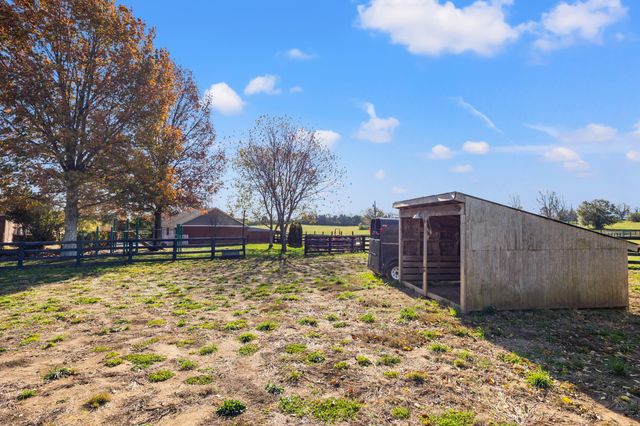 1360 Hoover Pike, Nicholasville, KY 40356