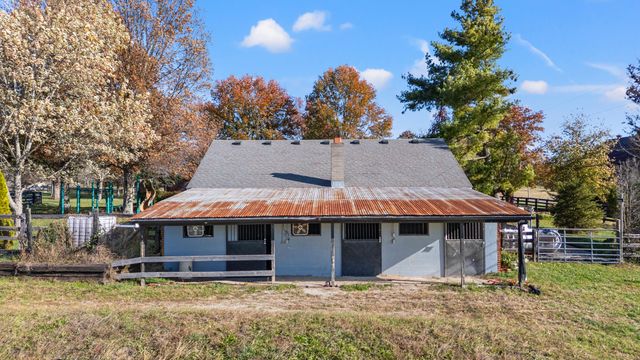 1360 Hoover Pike, Nicholasville, KY 40356